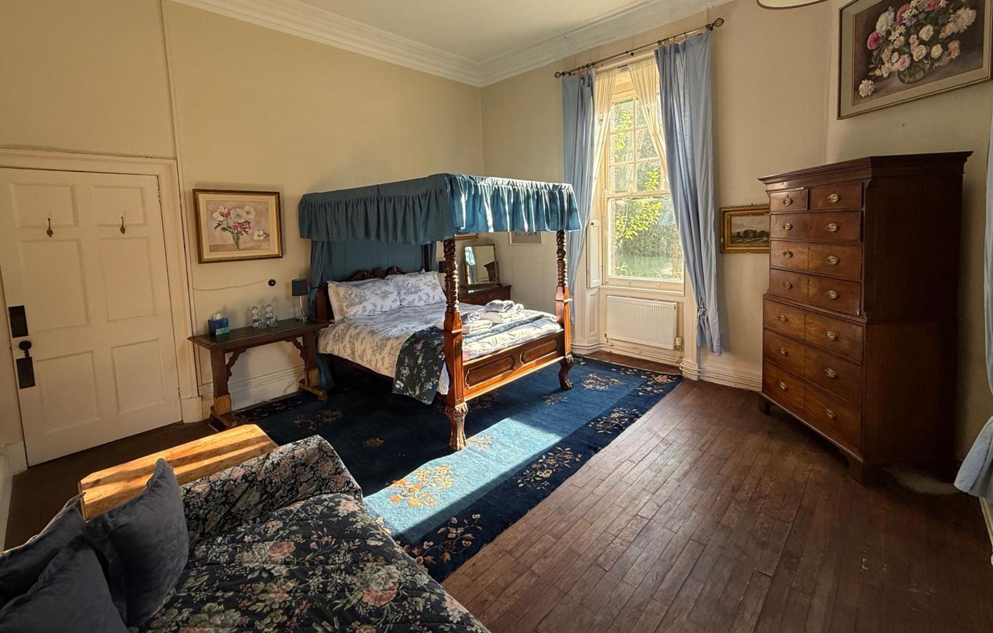Privatunterkunft Shannon River House & Gardens Limerick Junction