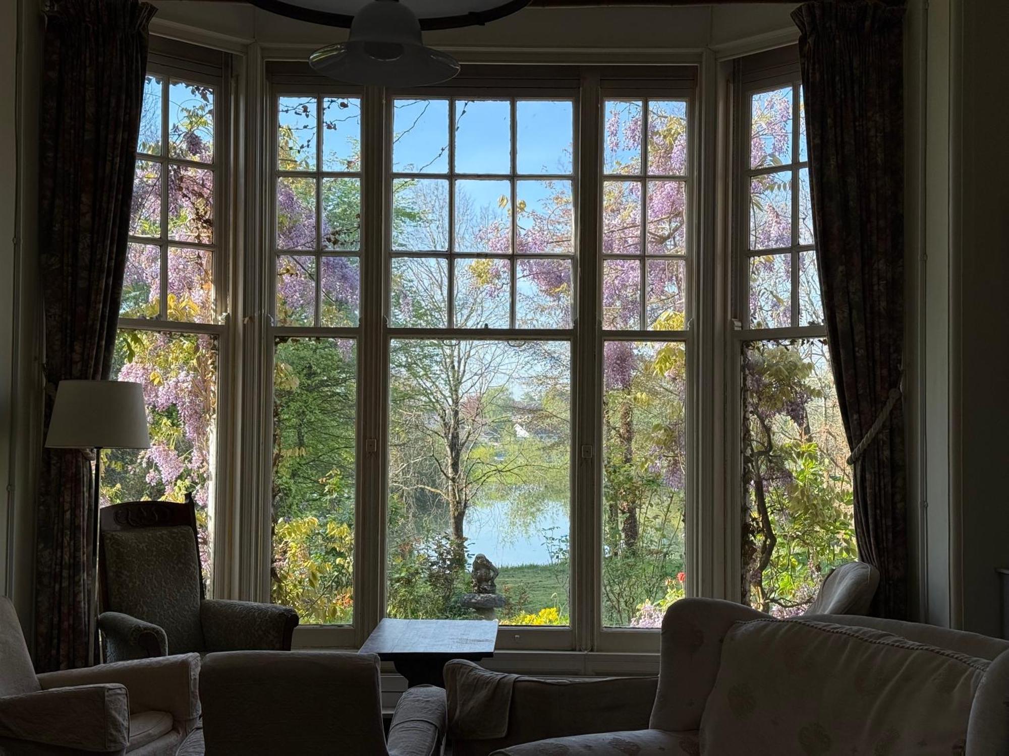 Shannon River House & Gardens * Limerick Junction